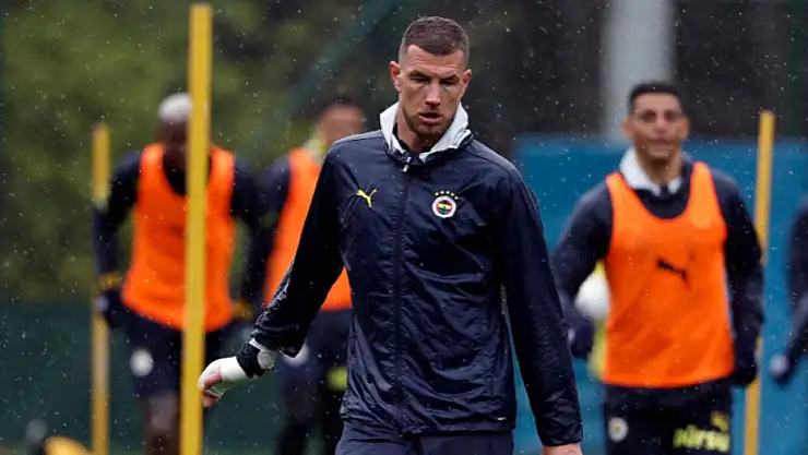 Fenerbahçe, derbi hazırlıklarını sürdürüyor