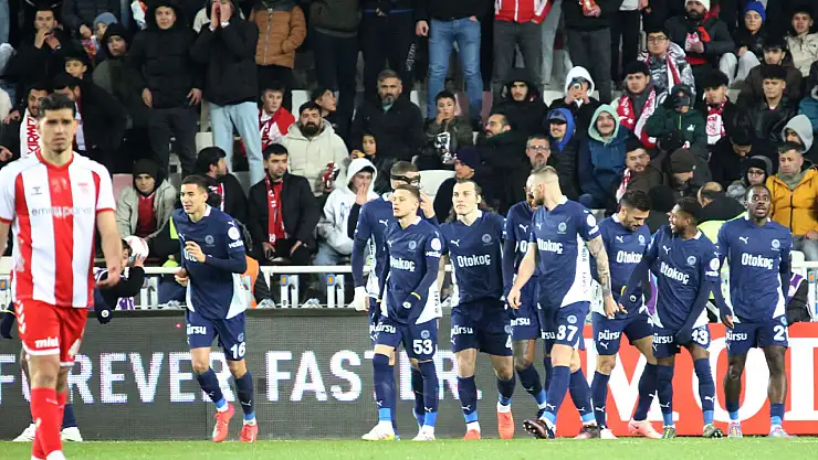 Fenerbahçe Sivas'ta kazandı, galibiyet serisini sürdürdü