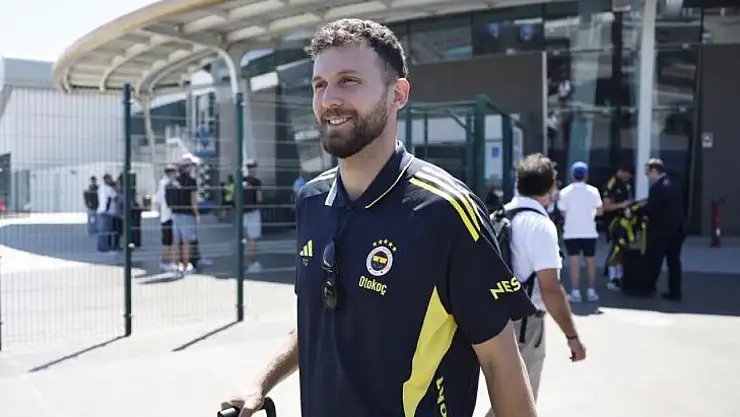 Fenerbahçe, yeni sezon hazırlıkları için Portekiz'de kampa girdi