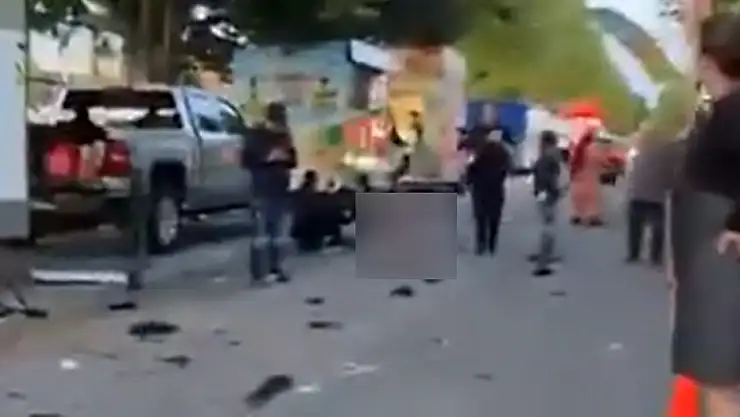 Festivalde dehşet: Araç kalabalığın arasına daldı