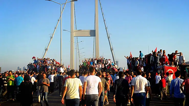 FETÖ'nün hain darbe girişiminin üzerinden 9 yıl geçti