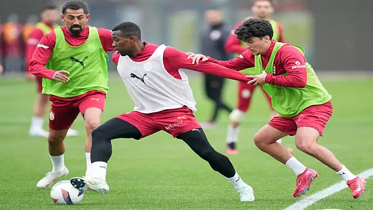 Galatasaray, Eyüpspor mesaisine başladı