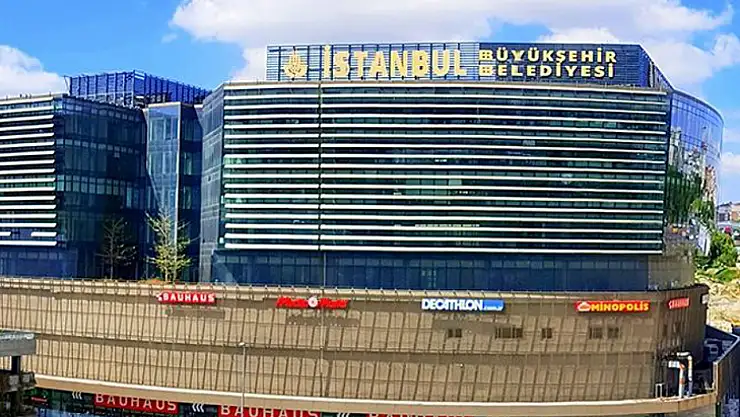 İBB soruşturmasında 30 kişi için tutuklama talebi: 5'i Belediye Başkanı