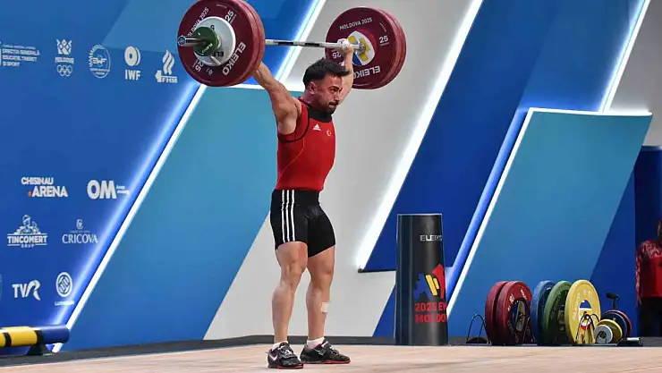 Kaan Kahriman'dan Avrupa'da altın başarı