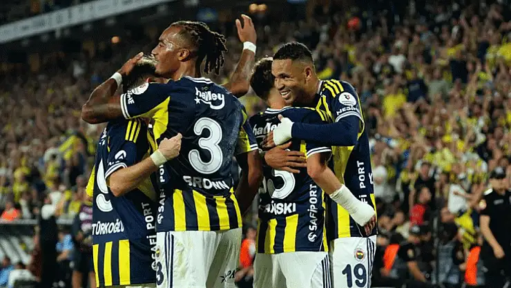 Kadıköy'de nefes kesen mücadele: Fenerbahçe, Trabzonspor'u 1-0 mağlup etti