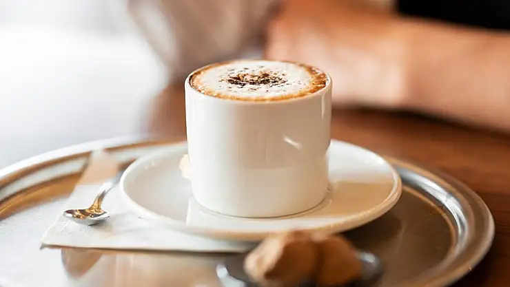 Kafe ve restoranlarda yeni dönem: Zorunlu ek ücretler yasaklanıyor