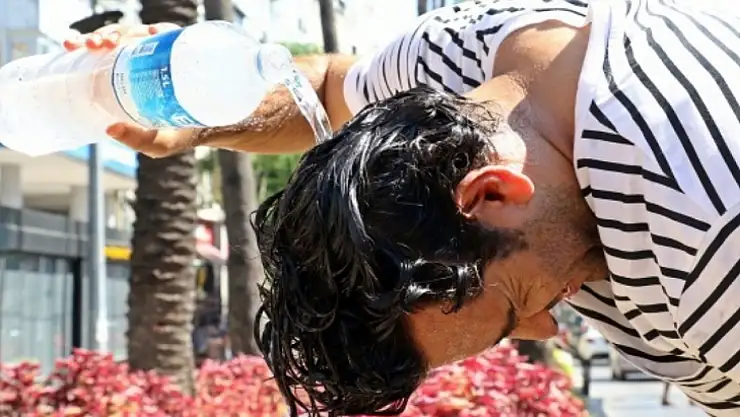 Kavurucu sıcaklar geliyor: Sıcaklıklar 44 dereceyi görecek