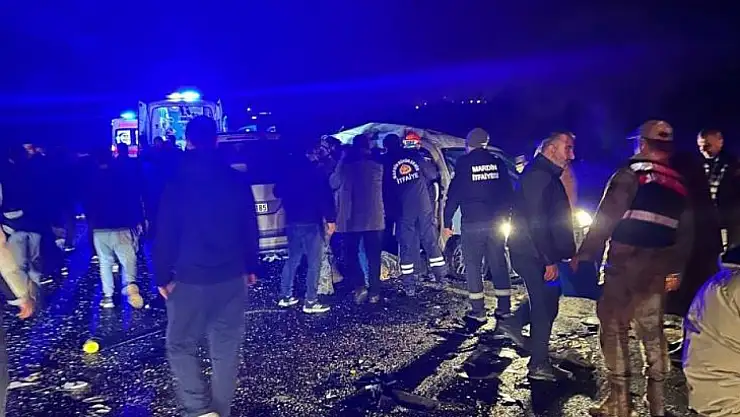 Korkunç kaza: 4 Ölü, 5 yaralı