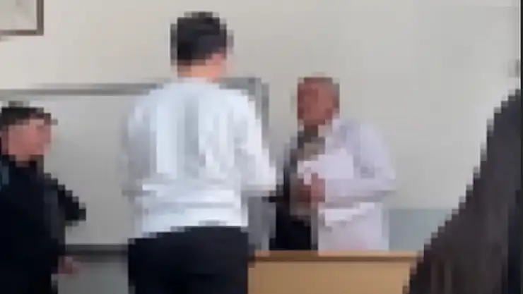 Lisede öğretmene saygısızlık tepki çekti: Sınıfta çekilen görüntüler incelemeye alındı