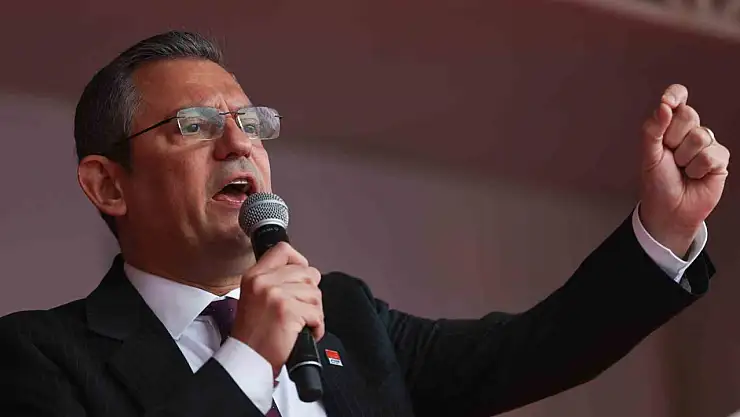 Özgür Özel'den İmamoğlu'nun diploma kararına tepki! Yanlış hesap Bağdat'tan döner