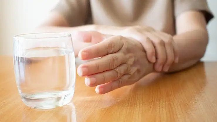 Parkinson'un belirtileri neler? Tedavisi var mı?