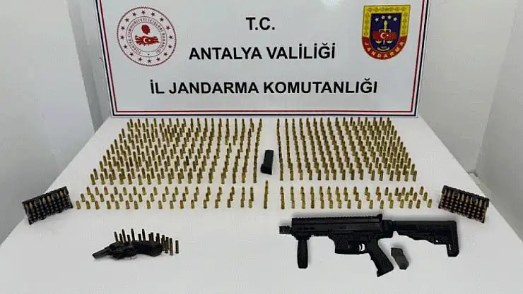 Suikast silahı ele geçirildi