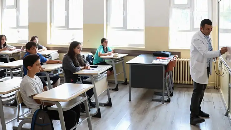Tatil bitti: Yarın ilk ders zili çalacak