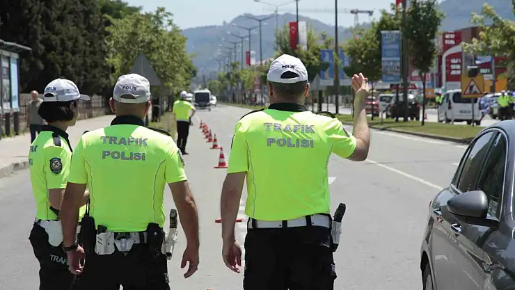 Trafik cezalarında rekor artış: Yeni teklif Meclis'e geliyor