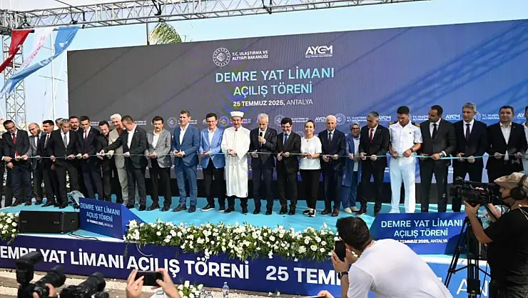 Uraloğlu: Türkiye'yi uluslararası yat turizminin vazgeçilmez destinasyonlarından biri haline getirdik