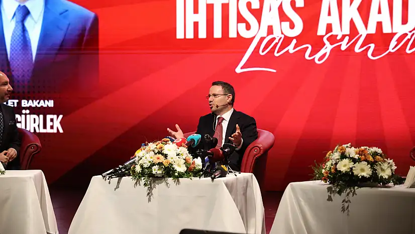 Adalet Bakanı Gürlek: Sosyal medyaya kimlikle girilecek