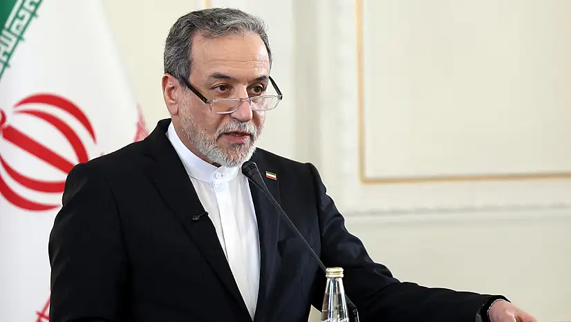 Arakçi'den Laricani'nin ölümü sonrası açıklama: Bir kişinin varlığı ya da yokluğu, yerleşik kurumlara dayanan güçlü siyasi yapımızı etkilemez