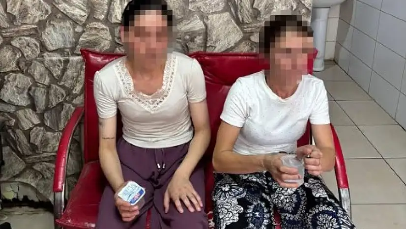 Aynı eve ikinci kez girince yakalandılar: Sara nöbeti numarasıyla kurtulamaya çalıştı