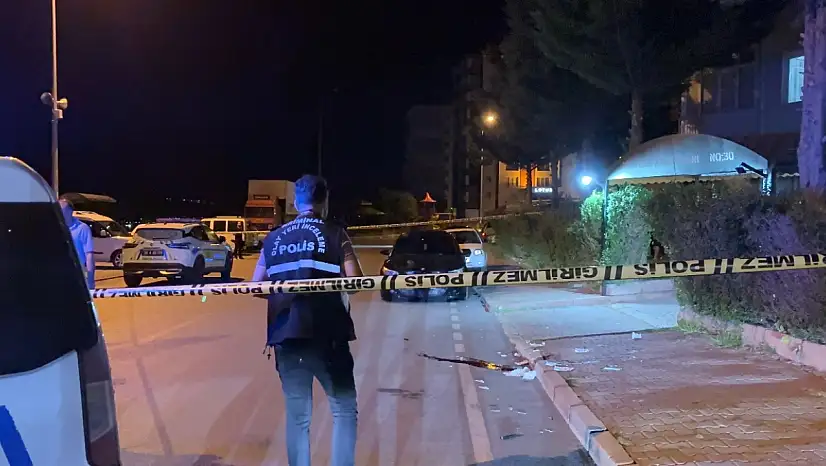 Baba ve oğul sigara parası için birbirini bıçakladı