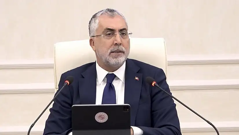 Bakan Işıkhan: Hiçbir memurumuzu enflasyona ezdirmeyeceğiz