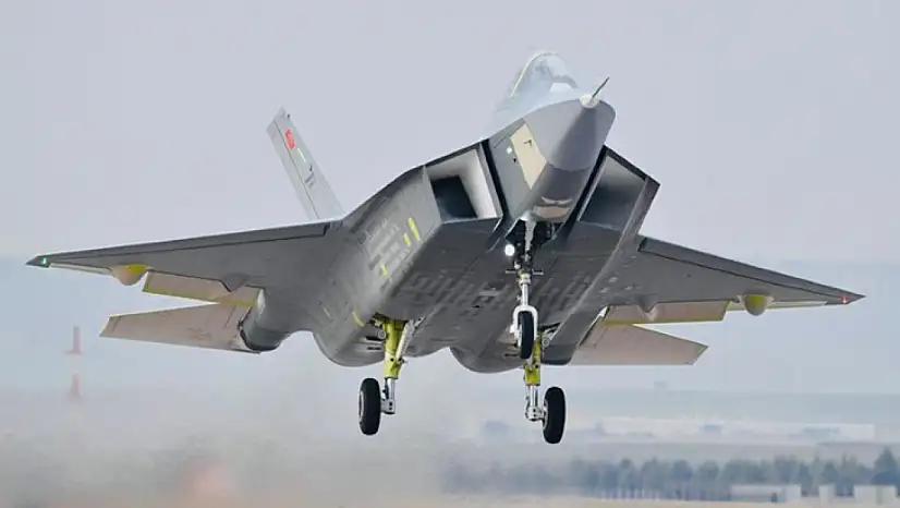 Endonezya, Türkiye'den KAAN savaş uçağı alacak: Dev anlaşma imzalandı