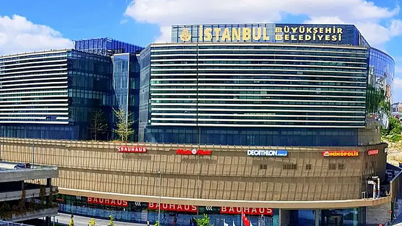 İBB davasında 15 tutuklu sanığa tahliye kararı