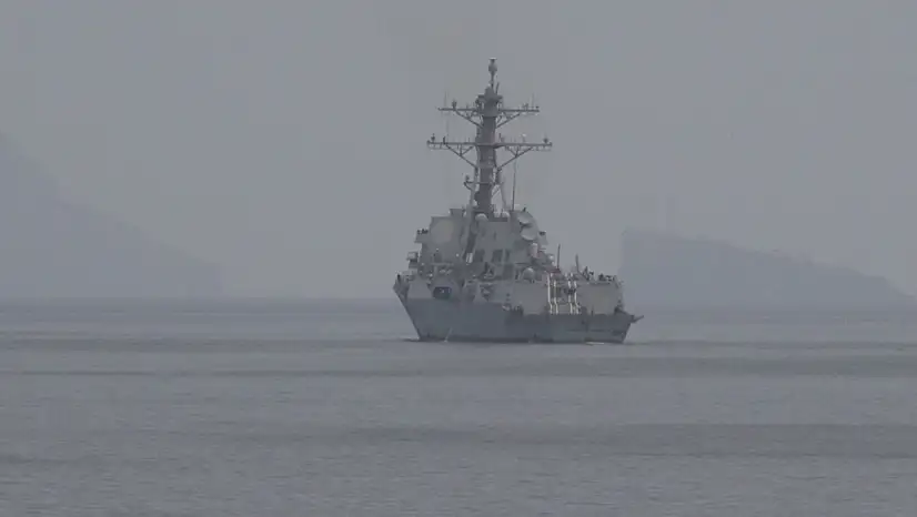 İran'dan önemli açıklama:  Düşmanla bağlantılı gemilerin Hürmüz Boğazı'ndan geçme hakkı yoktur ve olmayacaktır