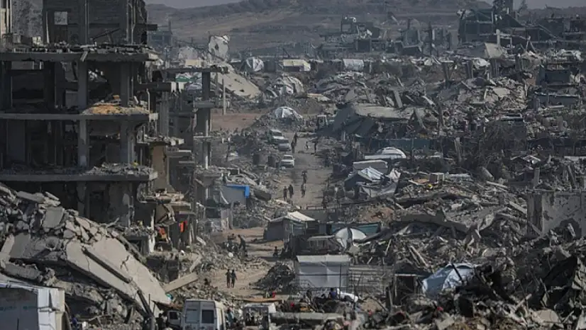 İsrail, Gazze'de Nuseyrat mülteci kampı yakınlarına saldırı düzenledi