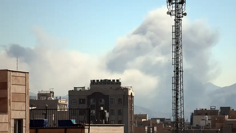 İsrail,  Tahran ve Beyrut'a geniş çaplı hava saldırıları başlattı