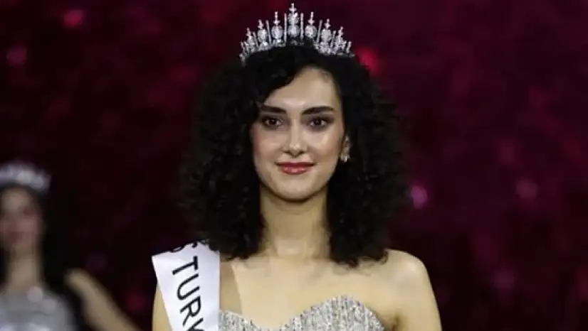Miss Turkey'de Taç Sıla Saraydemir'in