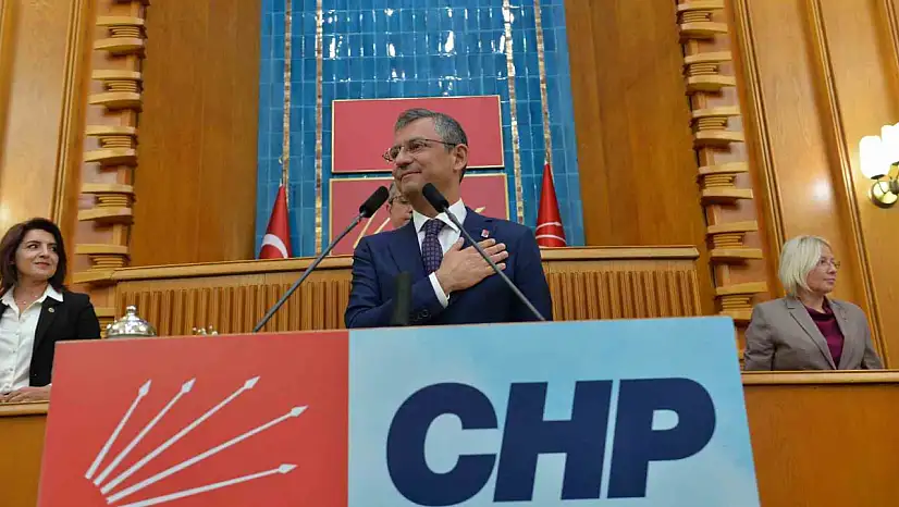 Özgür Özel'in ekibinden 28 CHP Parti Meclisi üyesi istifa etti