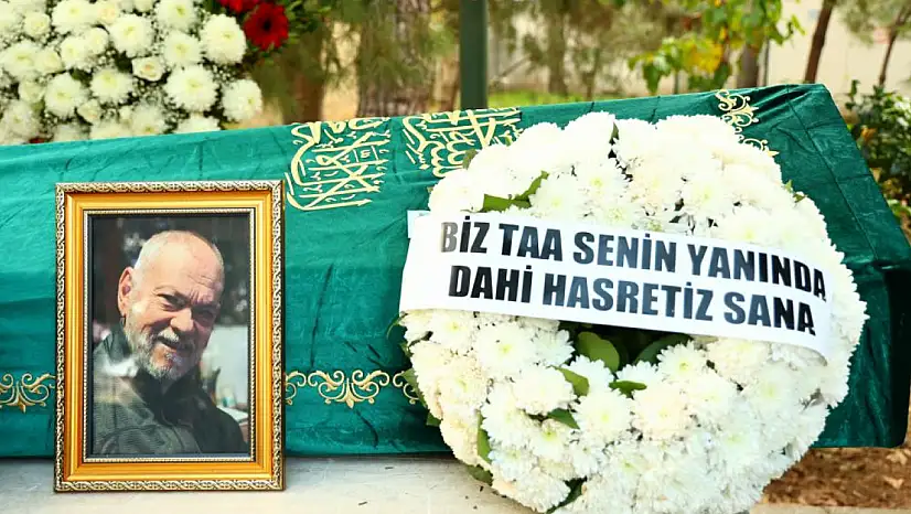 Prof. Dr. Canan Karatay eşini son yolculuğuna uğurladı: