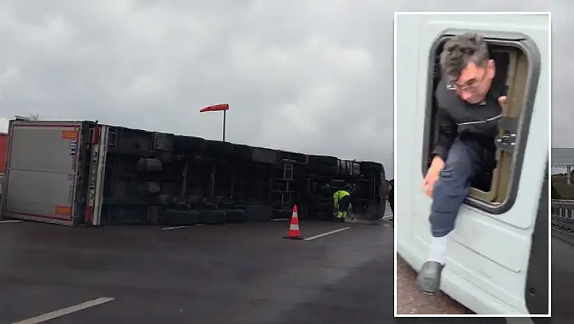 Şiddetli fırtına otobanda tırı devirdi