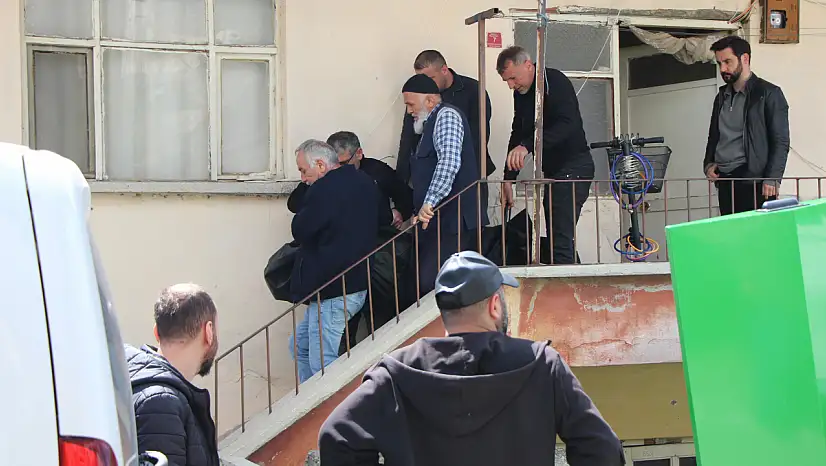 Soba faciası bir aileyi 11 yıl arayla yok etti