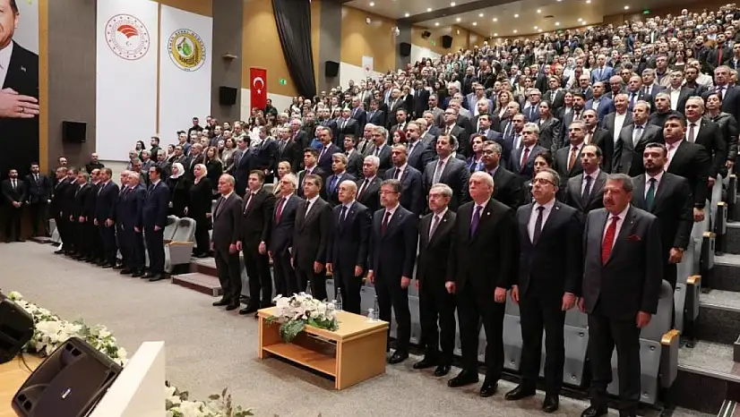 Tarım Şurası'nda ekonomi ve tarım vurgusu: Şimşek ve Yumaklı'dan dikkat çeken mesajlar