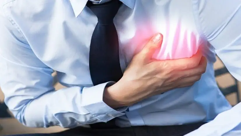 Uzmanından kritik uyarı: Kalp krizi anında aspirin çiğneyin