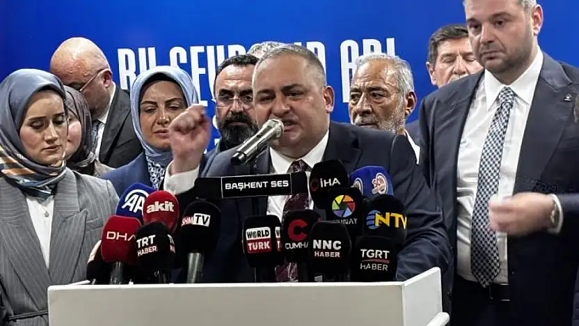 AK Parti'ye Katılan Özarslan: Kapılarımız herkese açık olmaya devam edecek