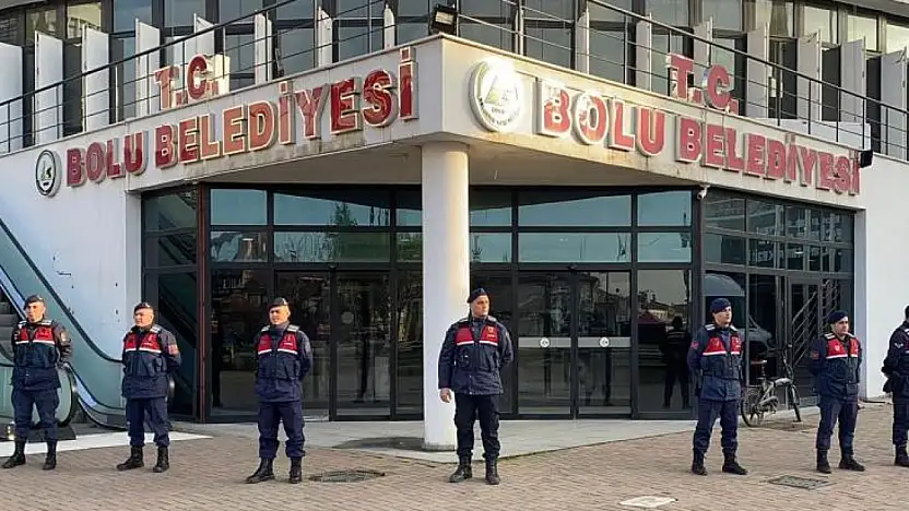 Bolu Belediyesi'ne operasyon