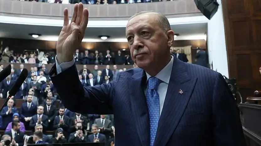 Cumhurbaşkanı Erdoğan'dan Türk bayrağına yönelik alçak saldırıya sert tepki