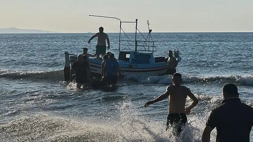Denize açılan tekne alabora oldu: 2 kişi hayatını kaybetti, 1 kişi kayıp