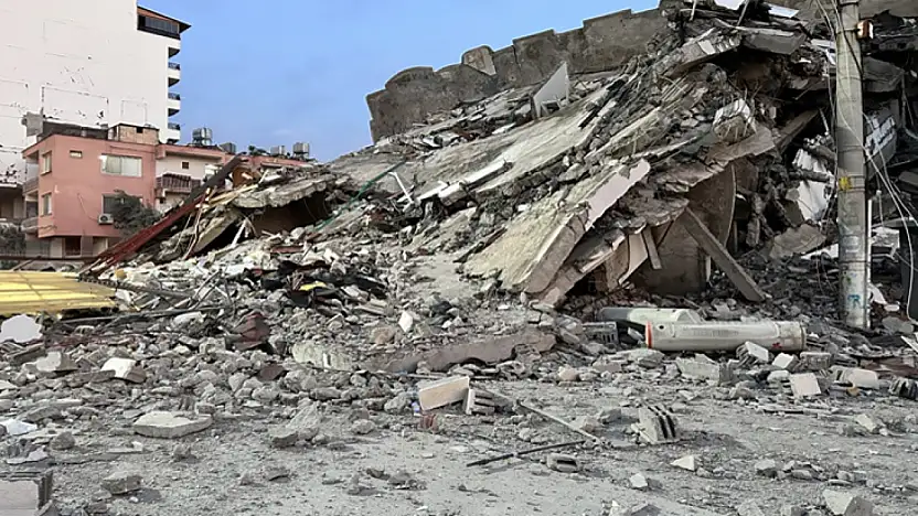 Depremde yıkılan binalardan sorumlu olanlar erken tahliyeden yararlanamayacak