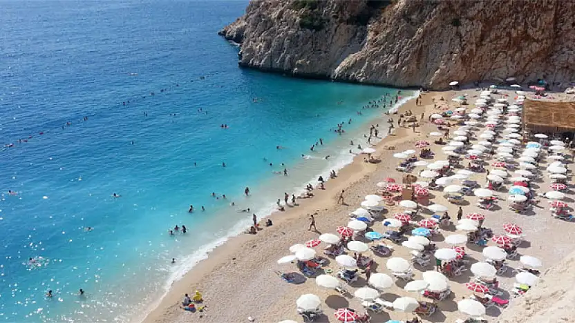 Dünyada en fazla turist ağırlayan ülkeler belli oldu: Türkiye kaçıncı sırada?