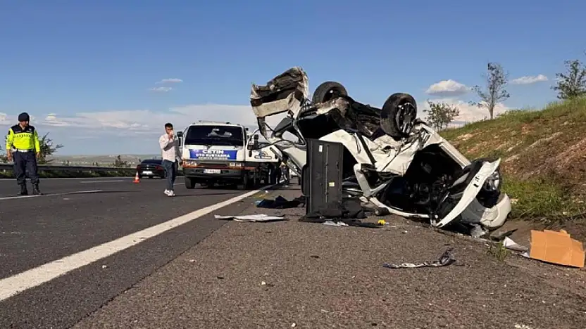 Korkunç kaza: 3 ölü, 5 yaralı