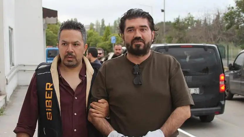 Rasim Ozan Kütahyalı gözaltına alındı