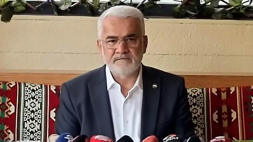 Yapıcıoğlu: Yeni anayasa mecliste onaylansa bile referanduma götürülmeli