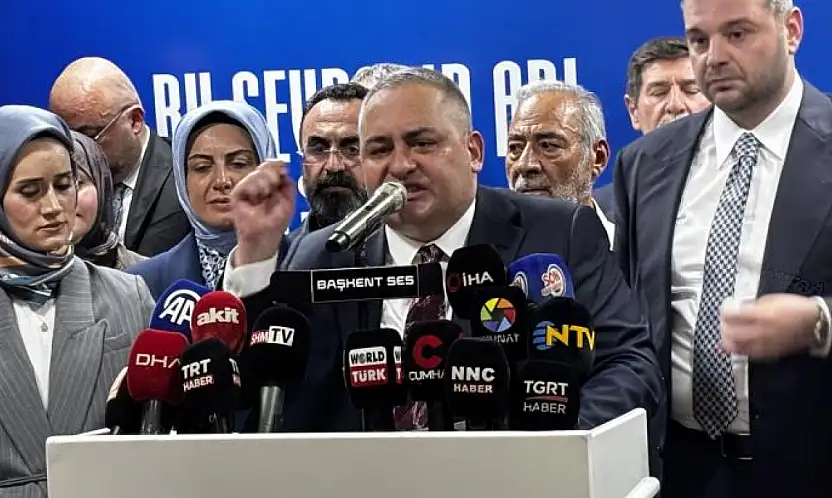 AK Parti'ye Katılan Özarslan: Kapılarımız herkese açık olmaya devam edecek