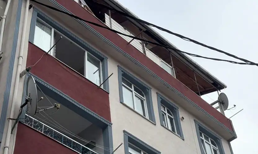 Aynı aileden 3 kişi karbonmonoksit gazından zehirlenerek hayatını kaybetti