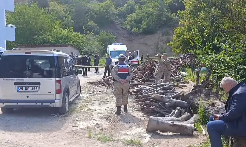 Cani koca eşini odunla döverek öldürdü