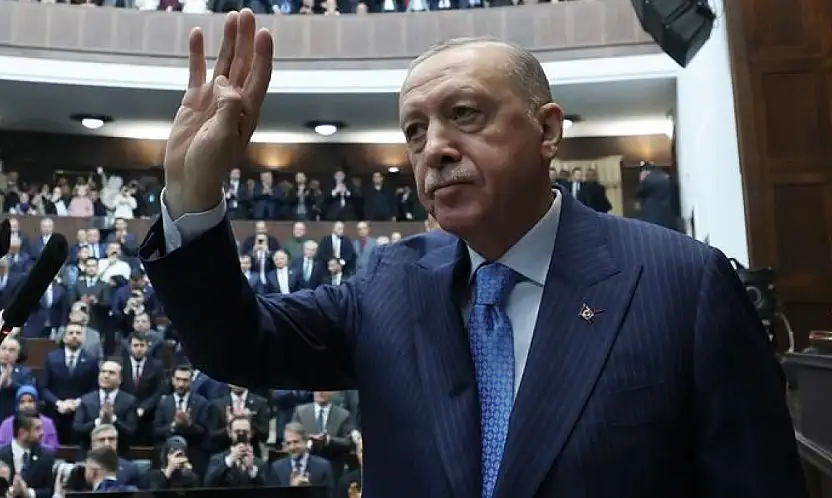 Cumhurbaşkanı Erdoğan'dan Türk bayrağına yönelik alçak saldırıya sert tepki