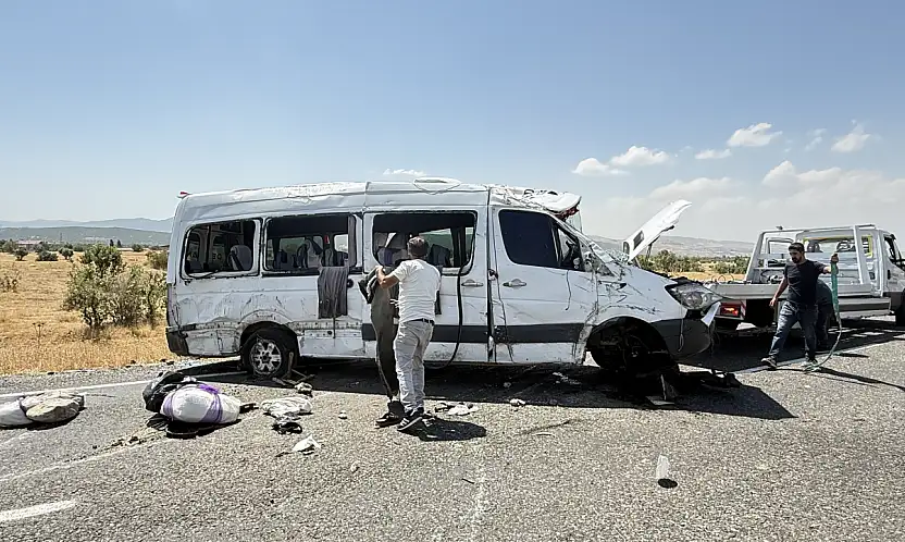 Düğün heyecanı yerini acıya bıraktı: 5 ölü 11 yaralı
